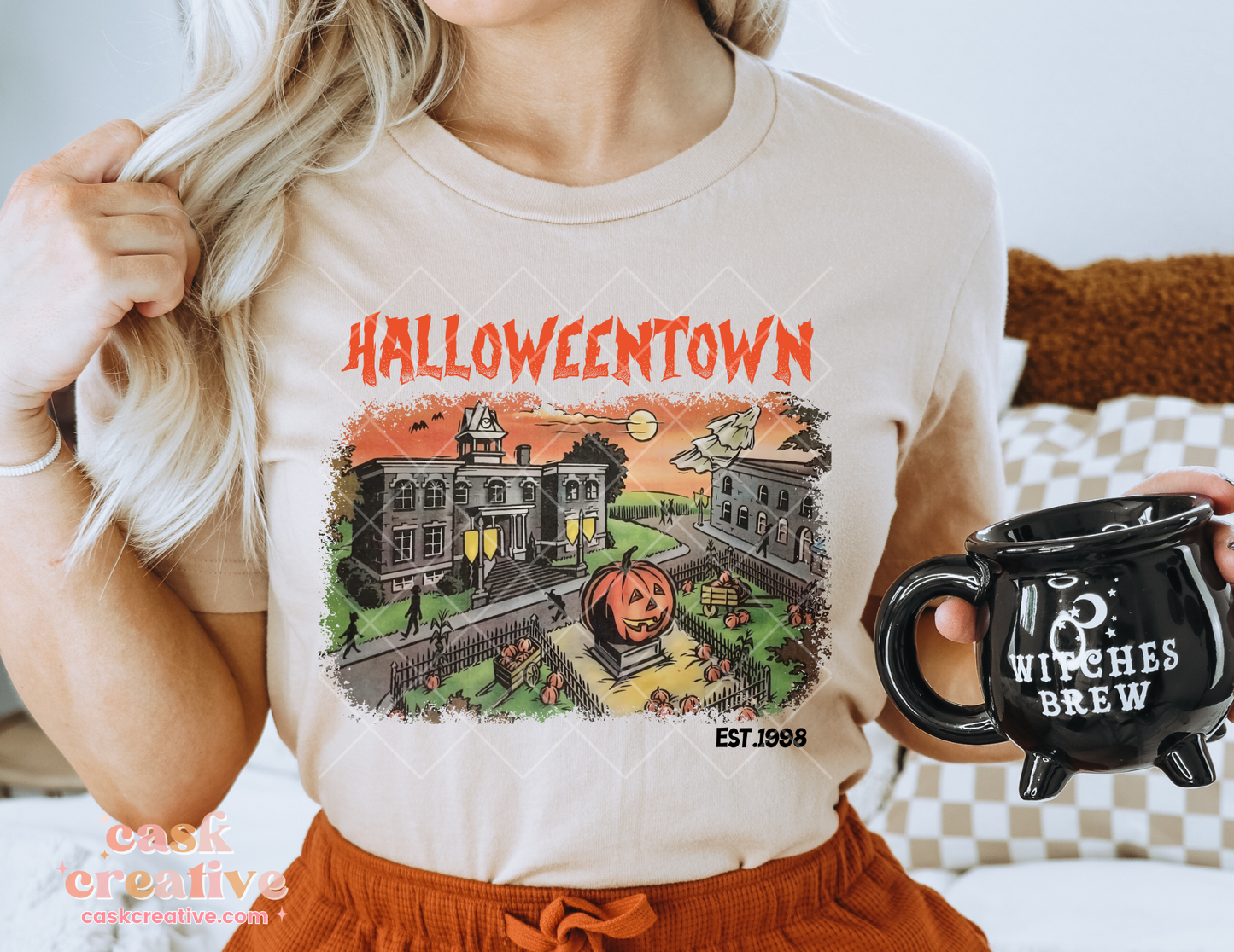 Halloween Adult T-shirt : Halloweentown Pumpkin