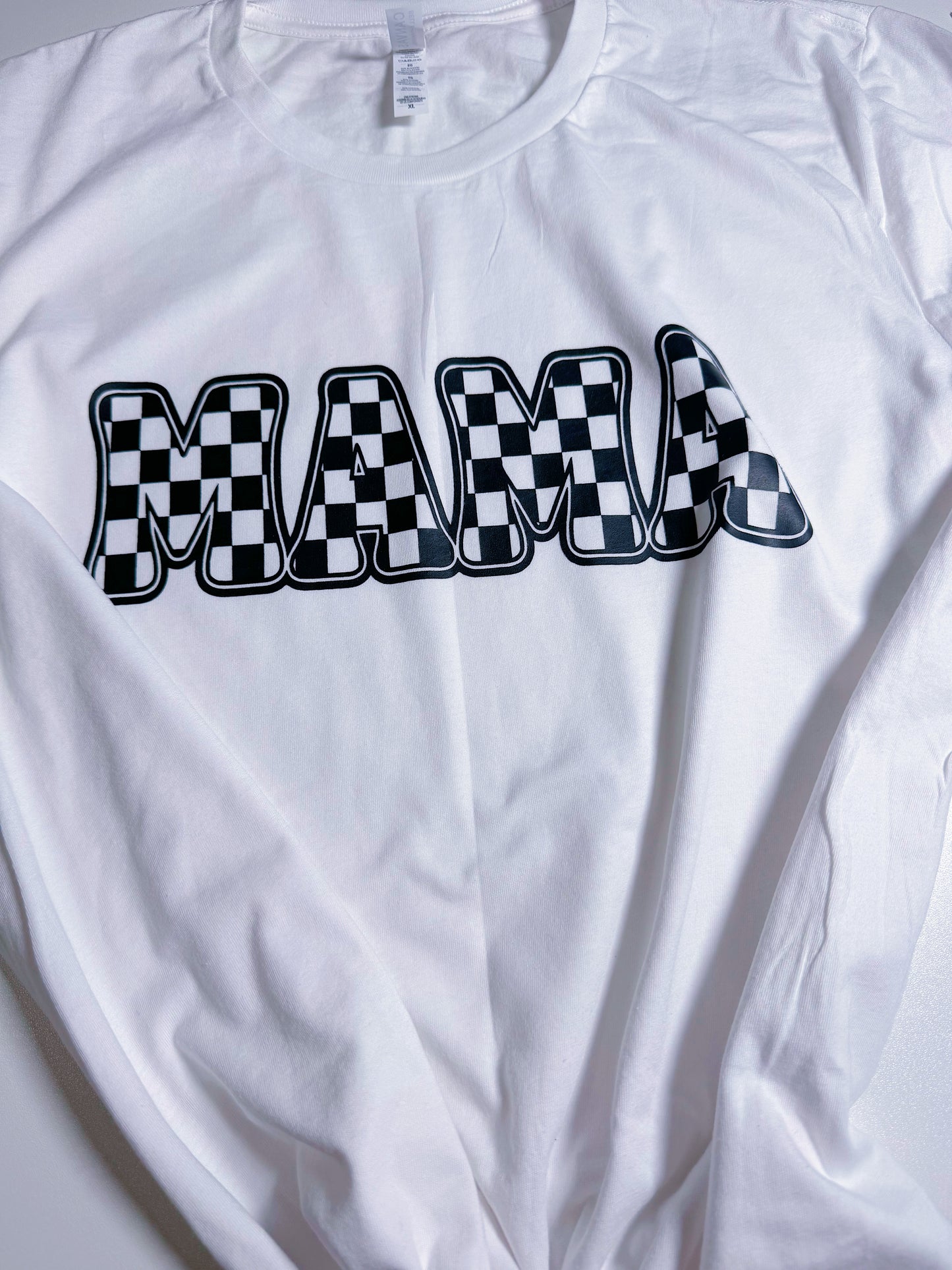 Adult T-shirt Checkered MAMA